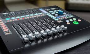 PreSonus Faderport 8 DAW Production Controller -3